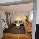 Nineplace By Louzanplace's Casa vacanze *